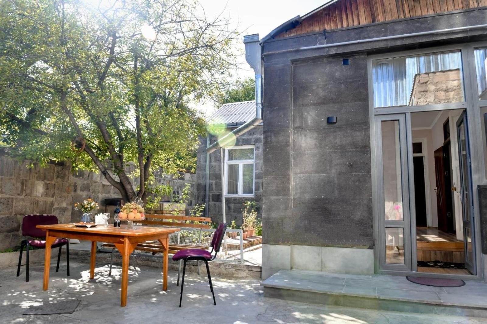 Guest House David'S B&B Gyumri Ngoại thất bức ảnh